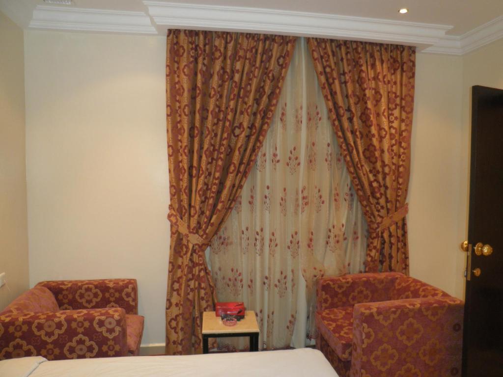 Marina Royal Hotel Suites Kuvait Szoba fotó