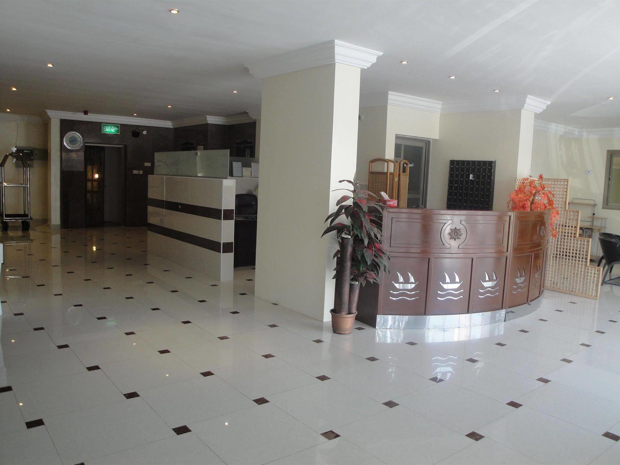 Marina Royal Hotel Suites Kuvait Kültér fotó