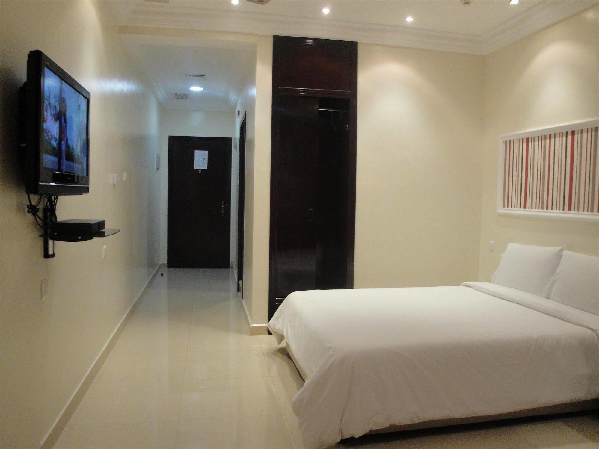 Marina Royal Hotel Suites Kuvait Kültér fotó
